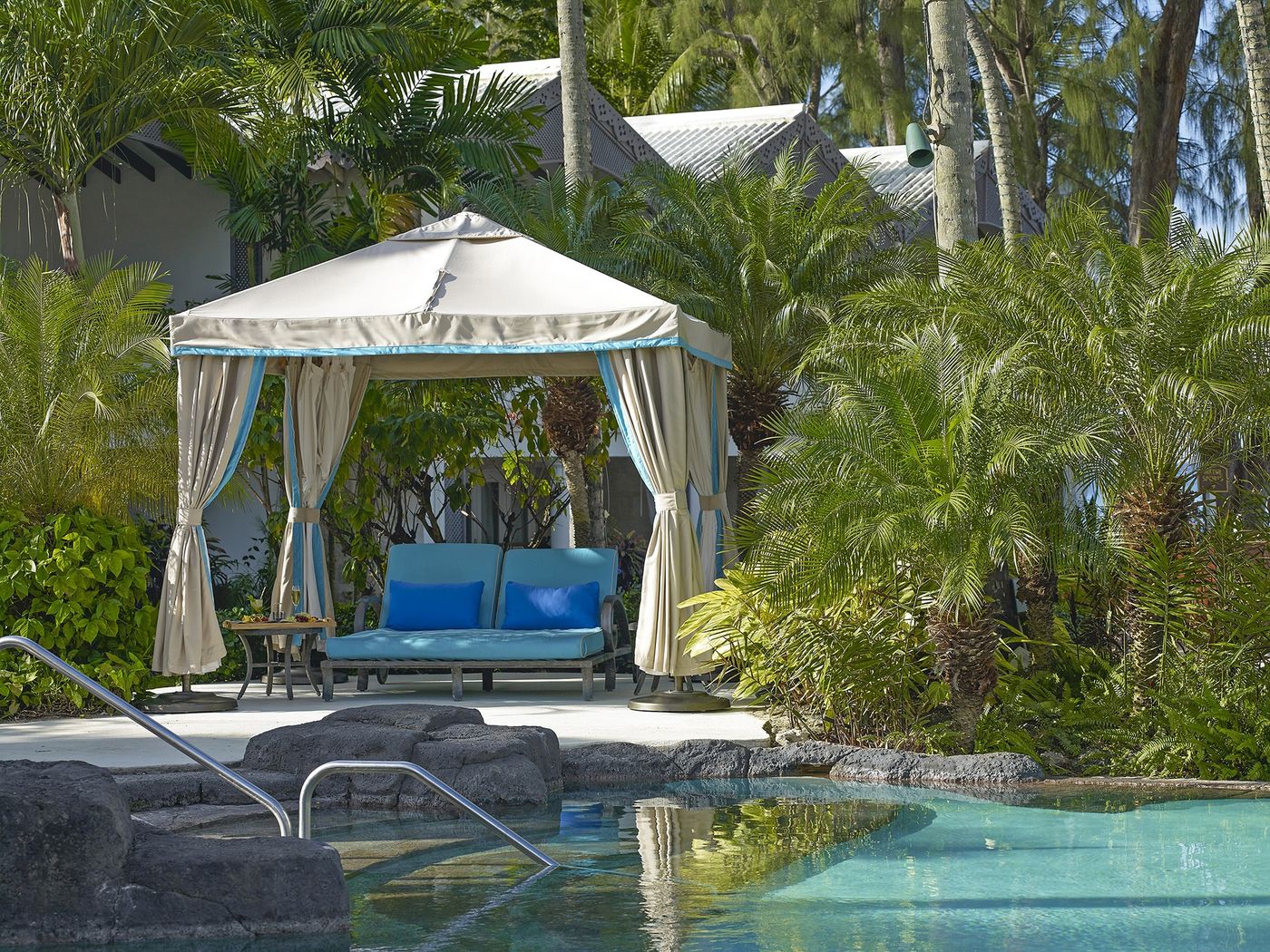 Colony Club by Elegant Hotels