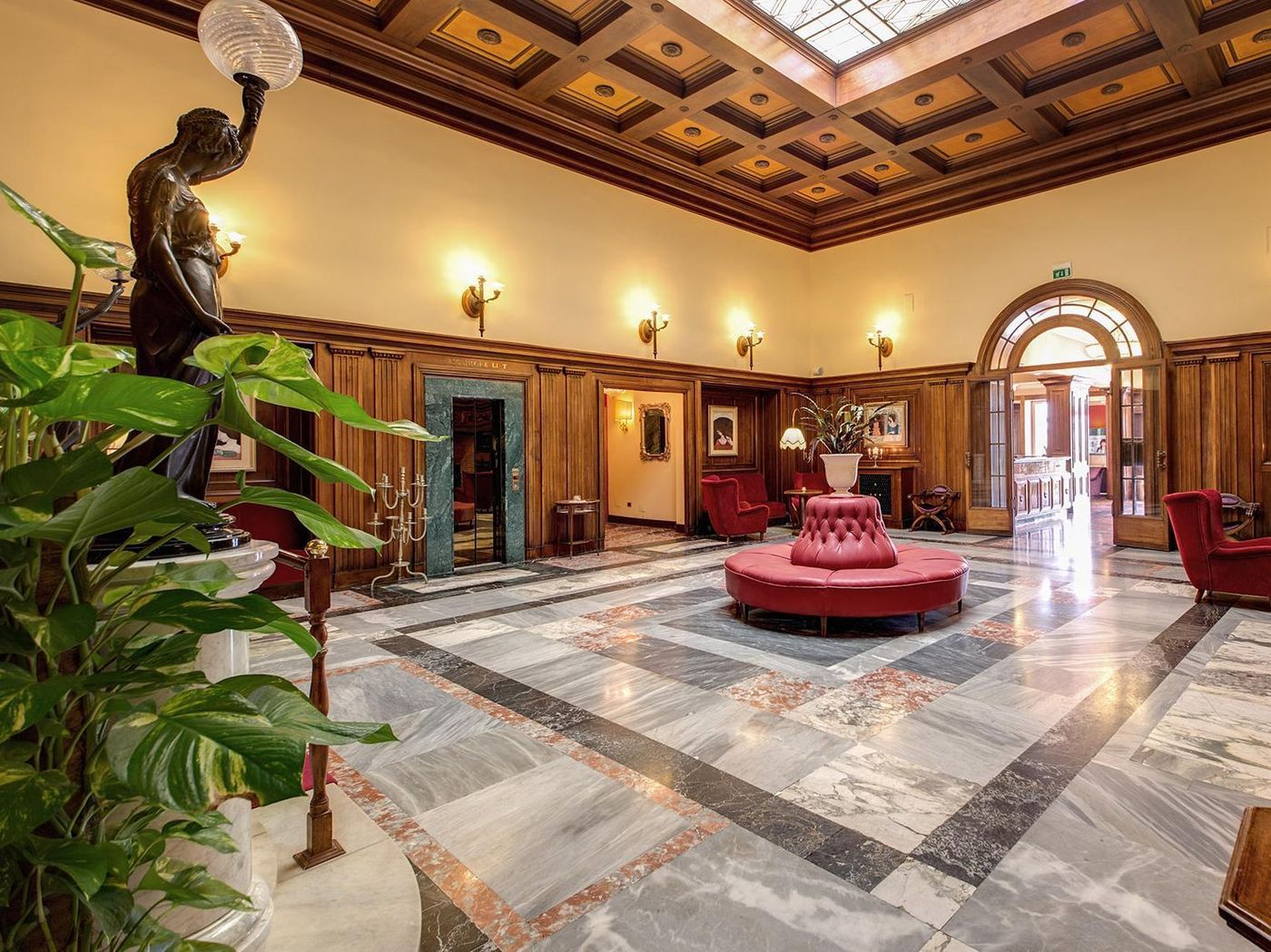 Grand-Villa-Politi-Lobby-37