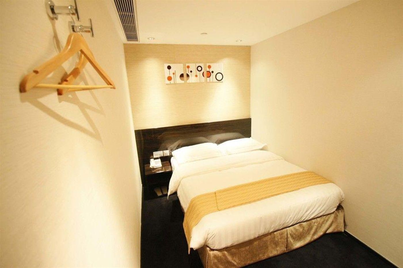 Noble-Park-Hotel-General-view-16