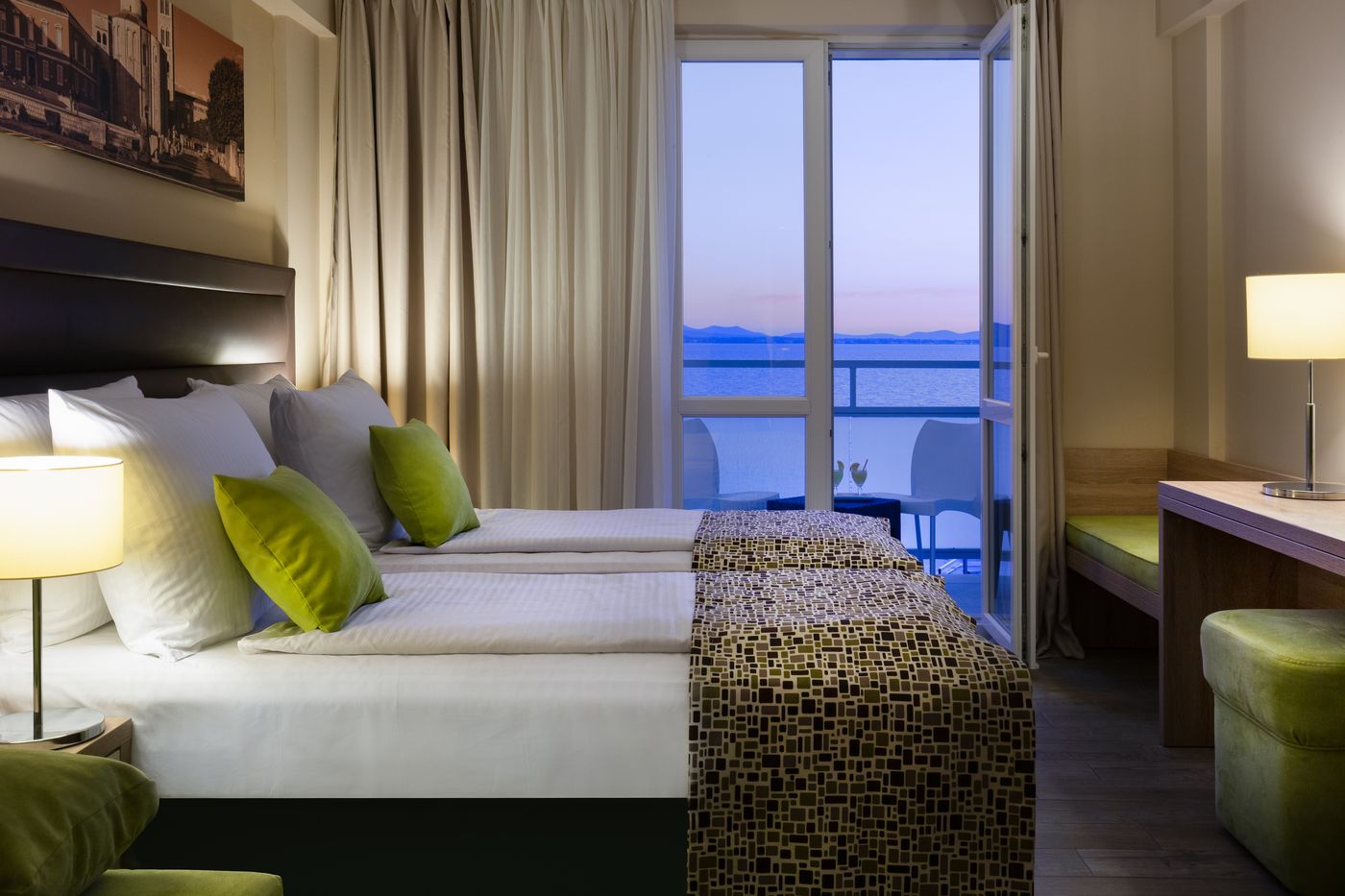 Hotel-Pinija-Petrecane-Room-26