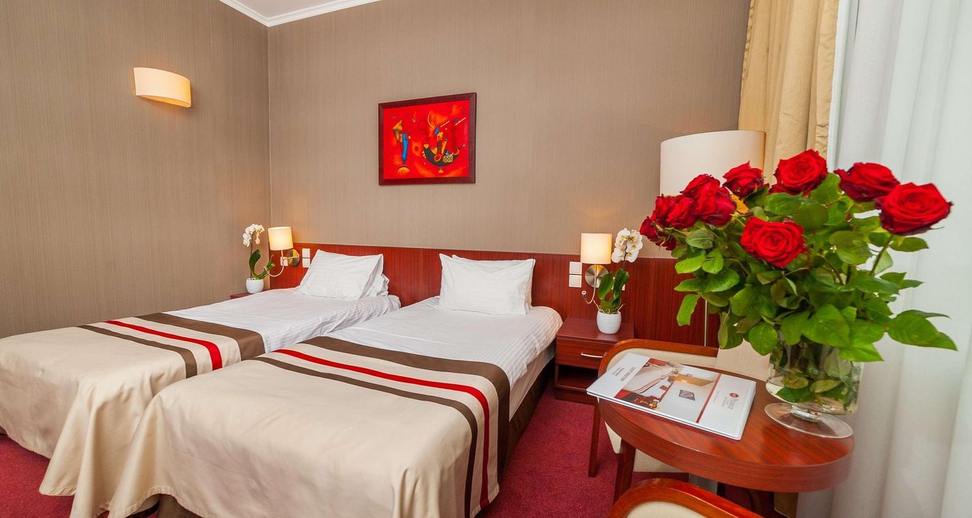 Premier-Krakow-Hotel-Room-14