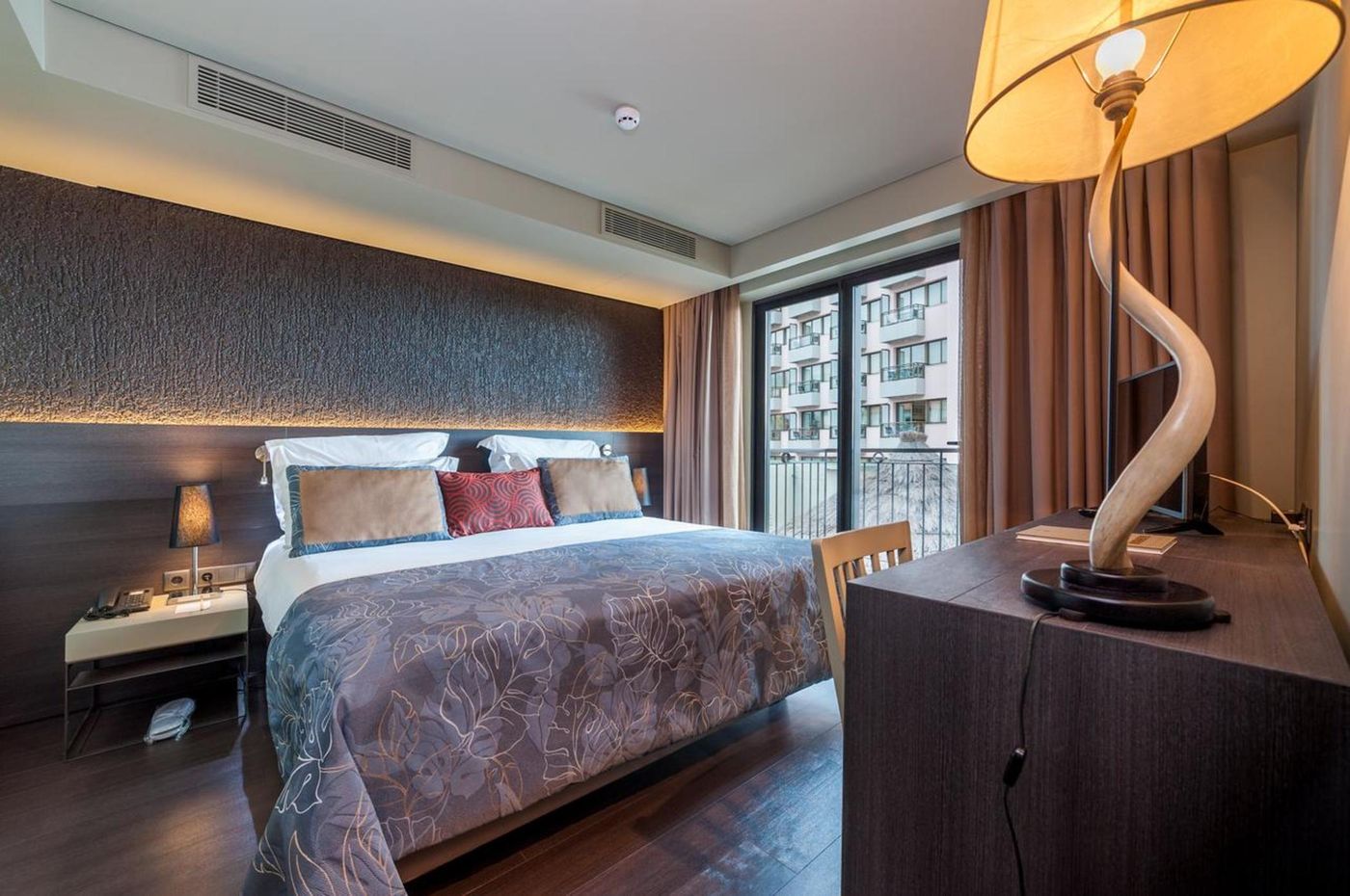 TUI-Blue-Gardens-Adults-Only-Savoy-Signature-Room-30