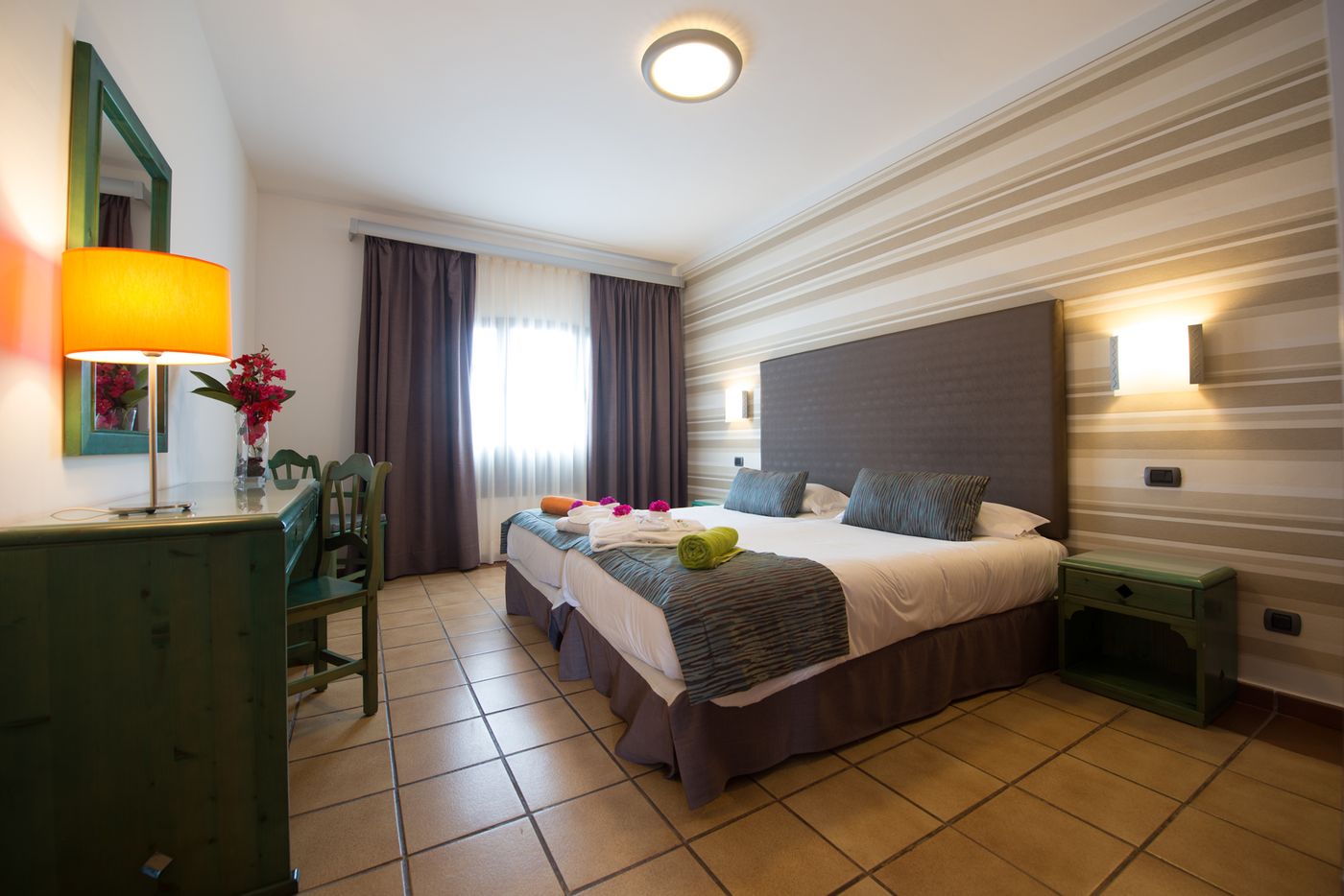 Pueblo Marinero - Adults Only