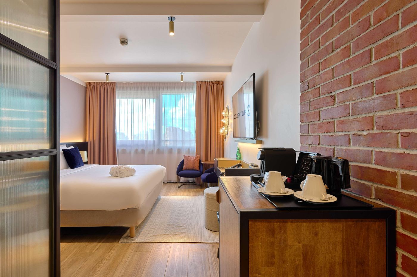 Golden-Tulip-Warsaw-Center-Room-31