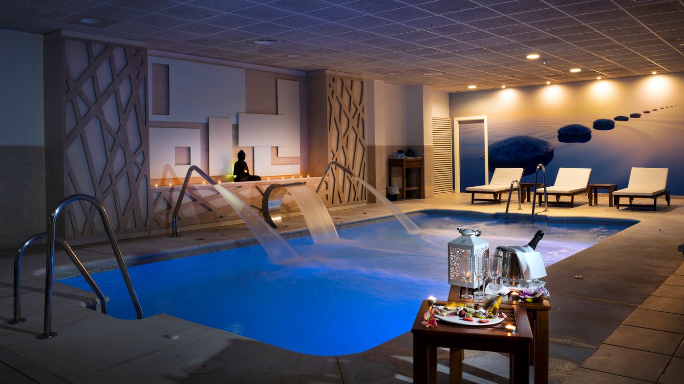 Barcelo-Punta-Umbr----a-Mar-Sports-and-Entertainment-72