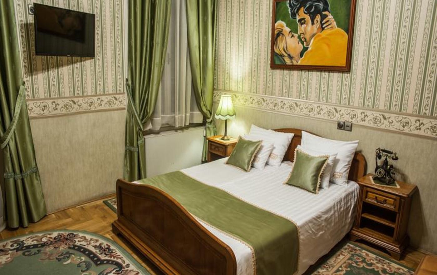 Cotton-House-Budapest-Room-22