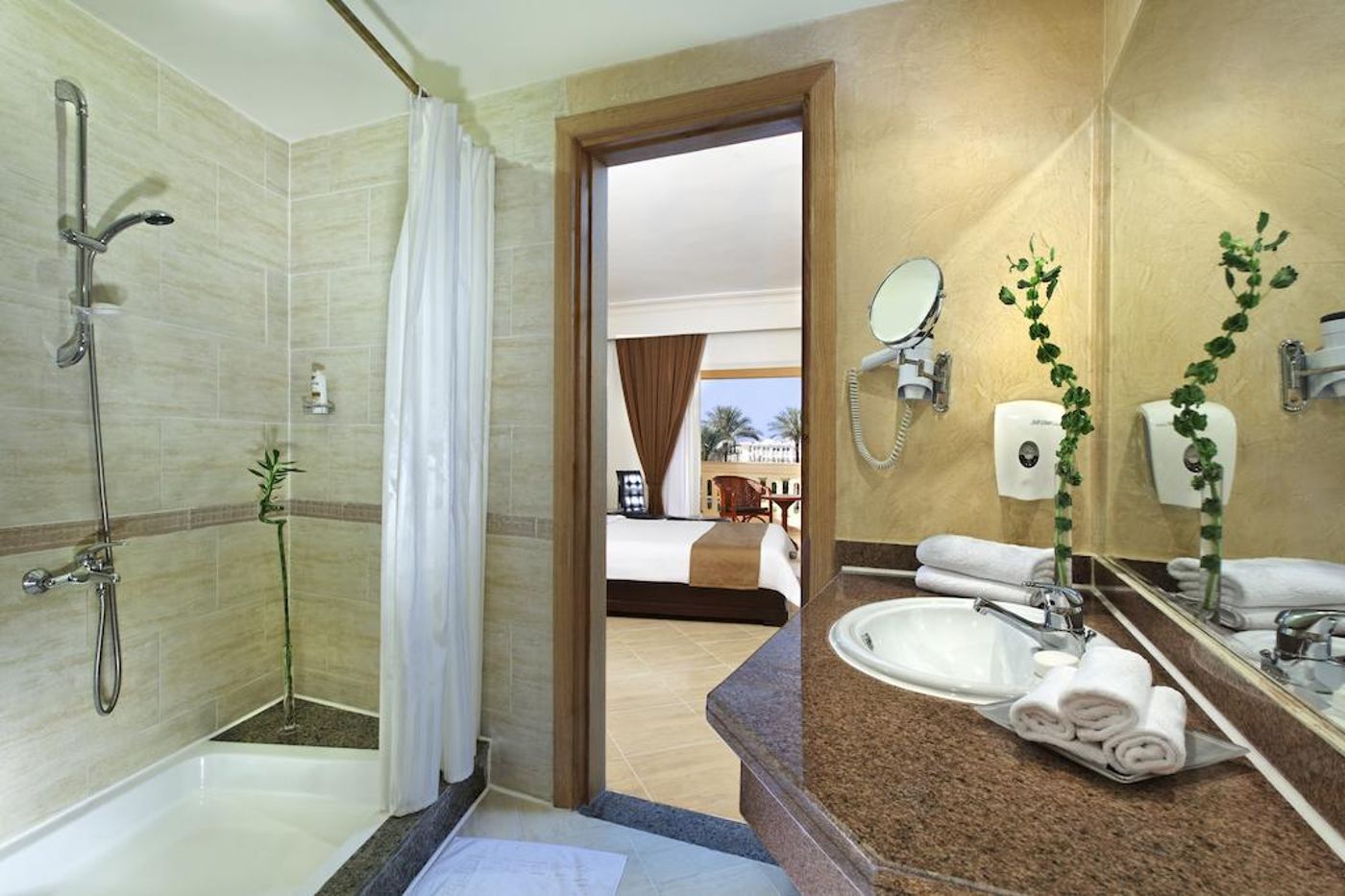 Pickalbatros-Aqua-Blu-Sharm-Terrace-47