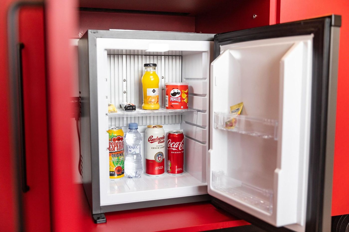 Miss-Sophie-s-Downtown-Room-20