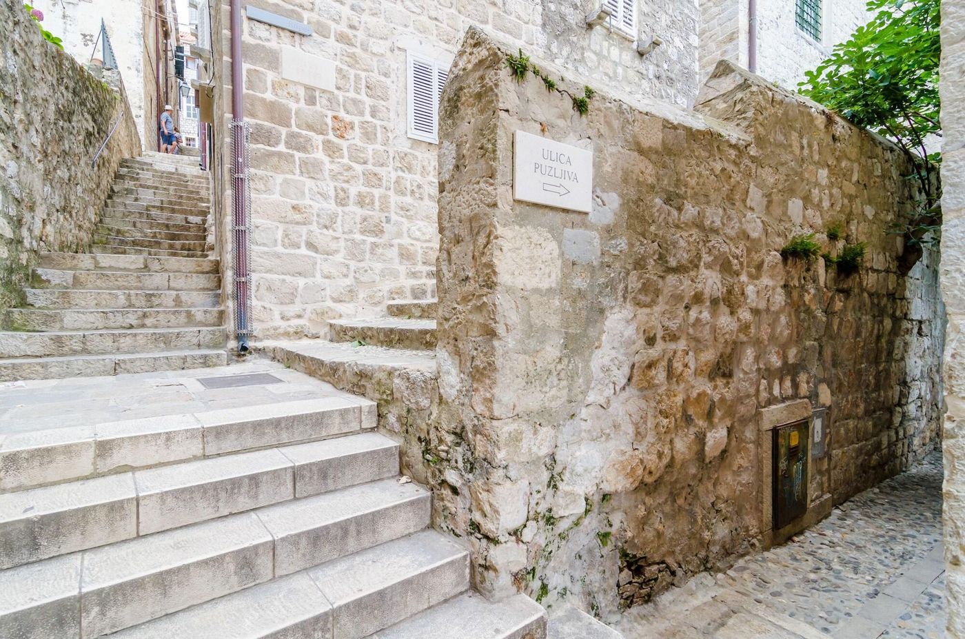 Cinema-View-House-General-view-1