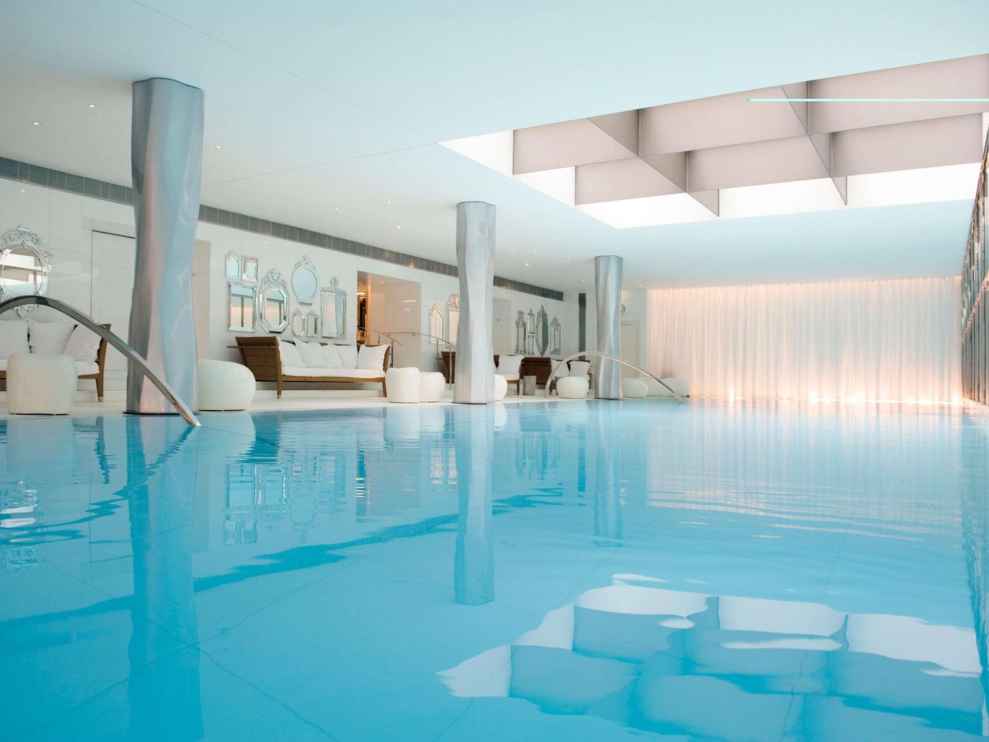 Le-Royal-Monceau---Raffles-Paris-Pool-75