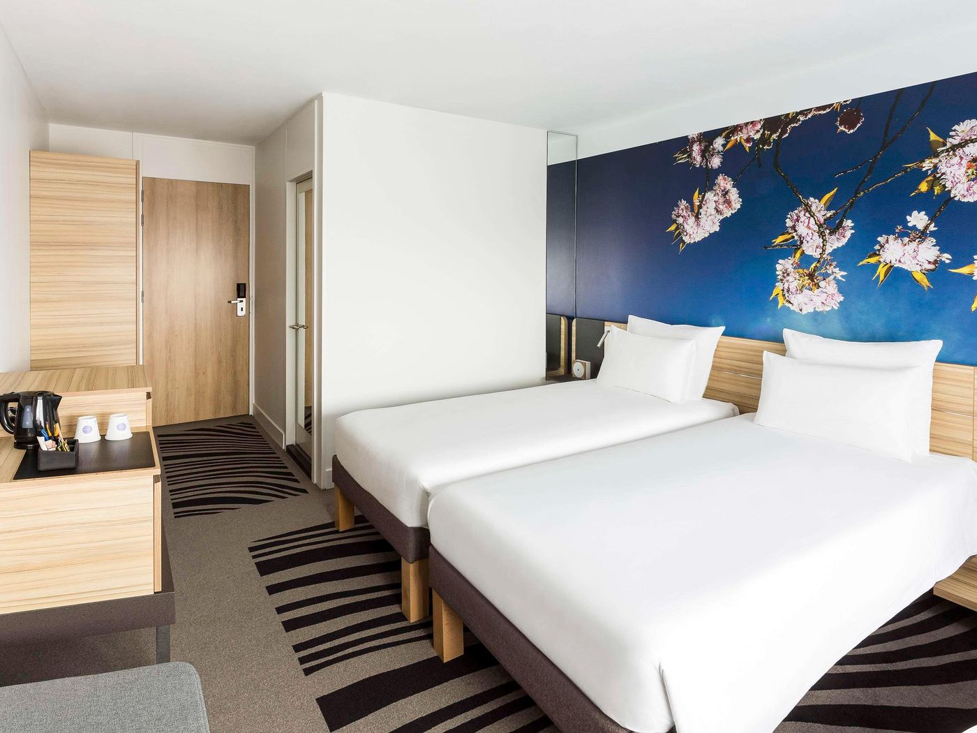 Novotel-Amsterdam-City-Room-12
