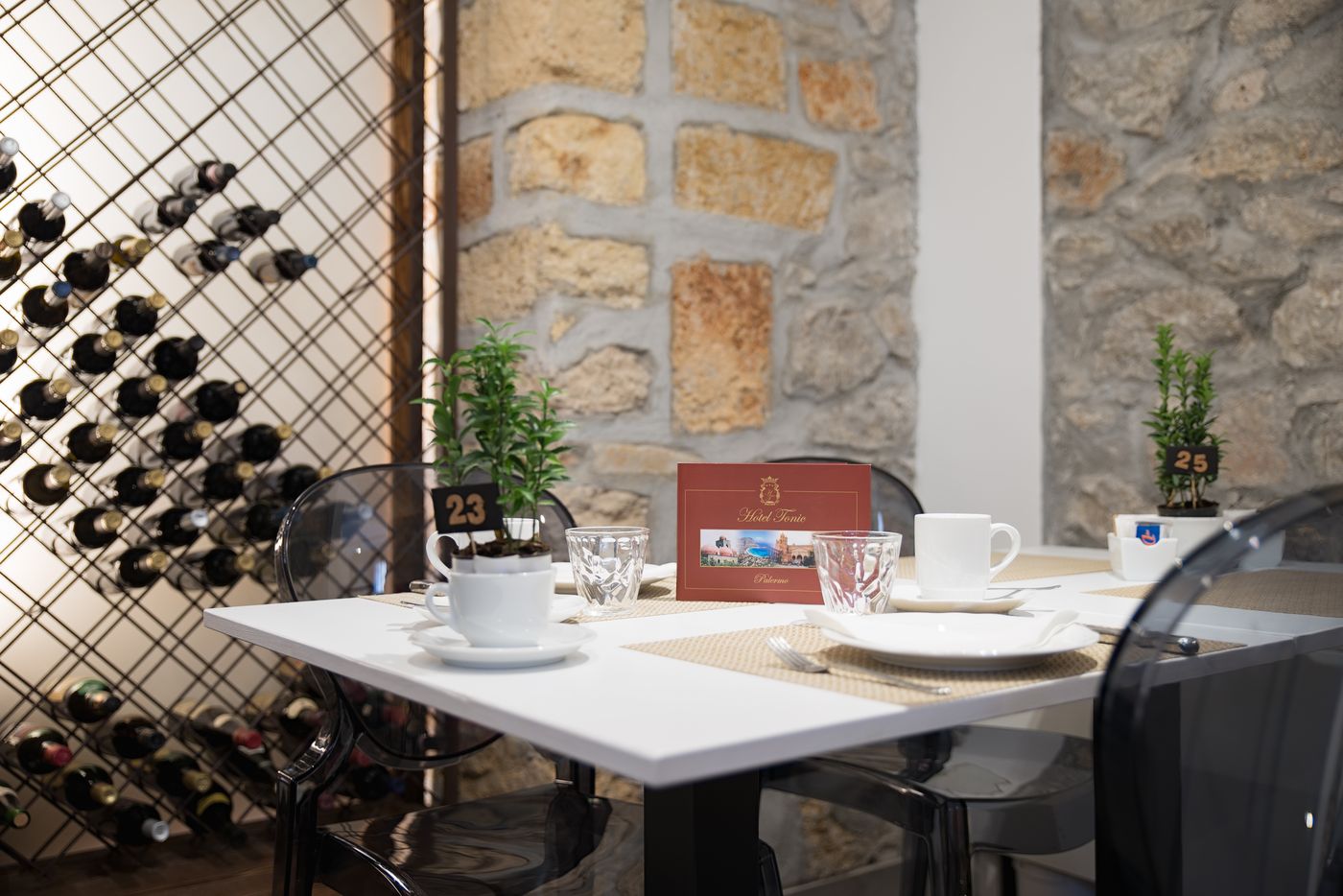 Hotel-Tonic-Restaurant-19