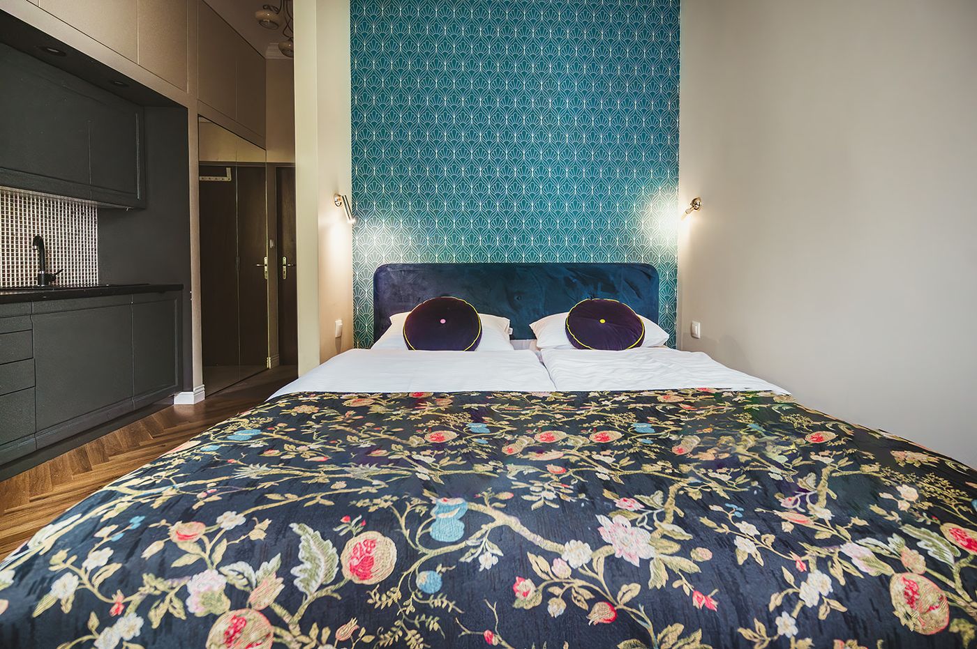 Antique-Apartments-Old-Town-Room-58