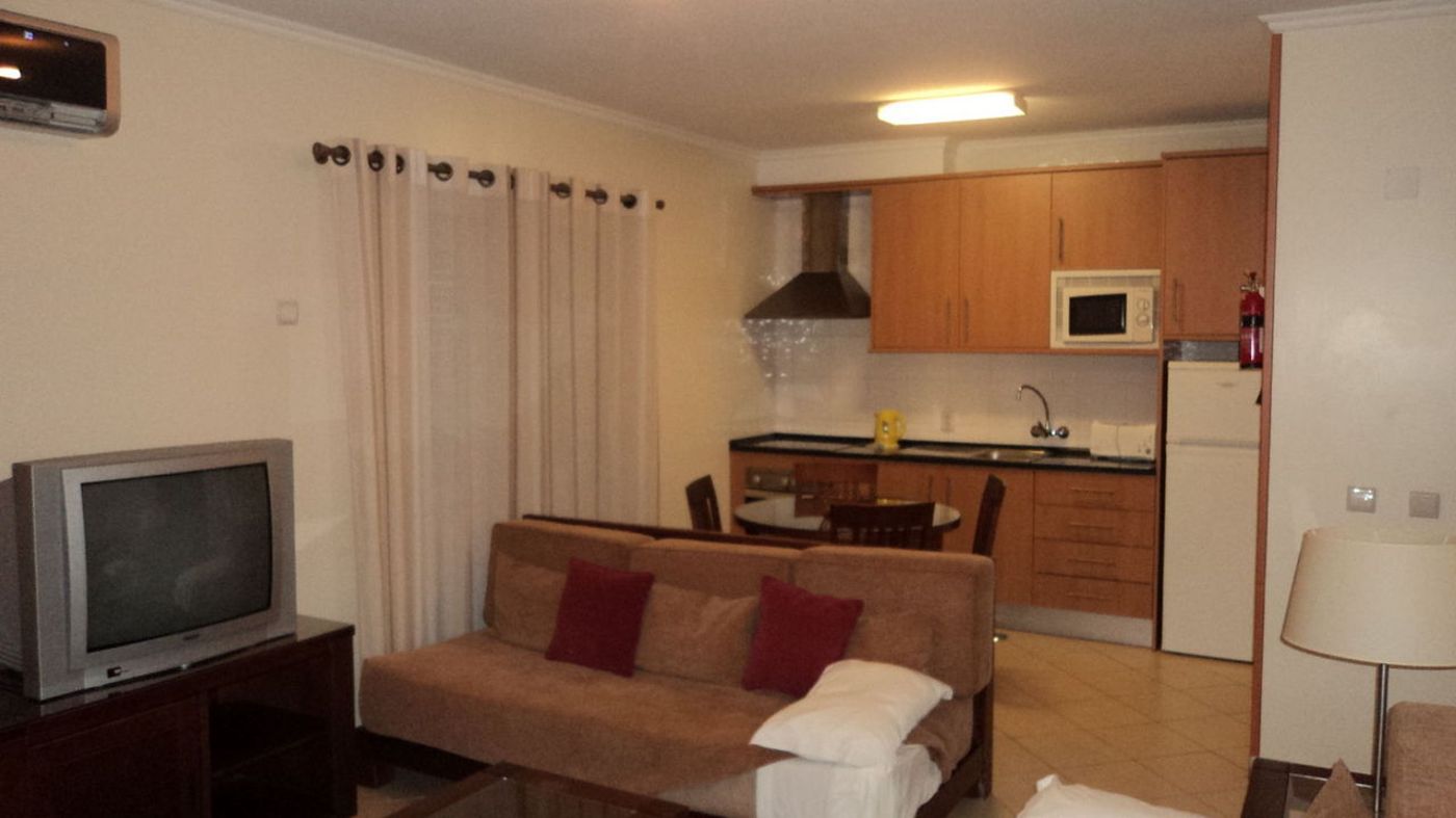 Parque-Mourabel--Pe-Do-Lago-and-Oasis-Village-Room-32