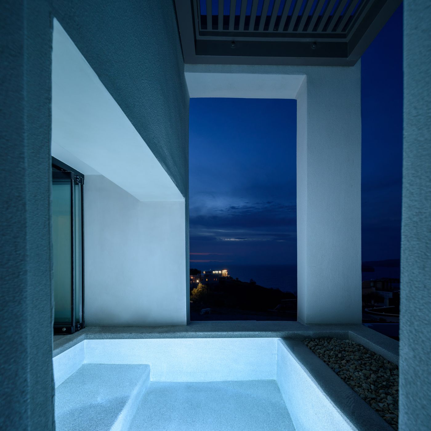 Potnia-Theron-Suites-Room-63