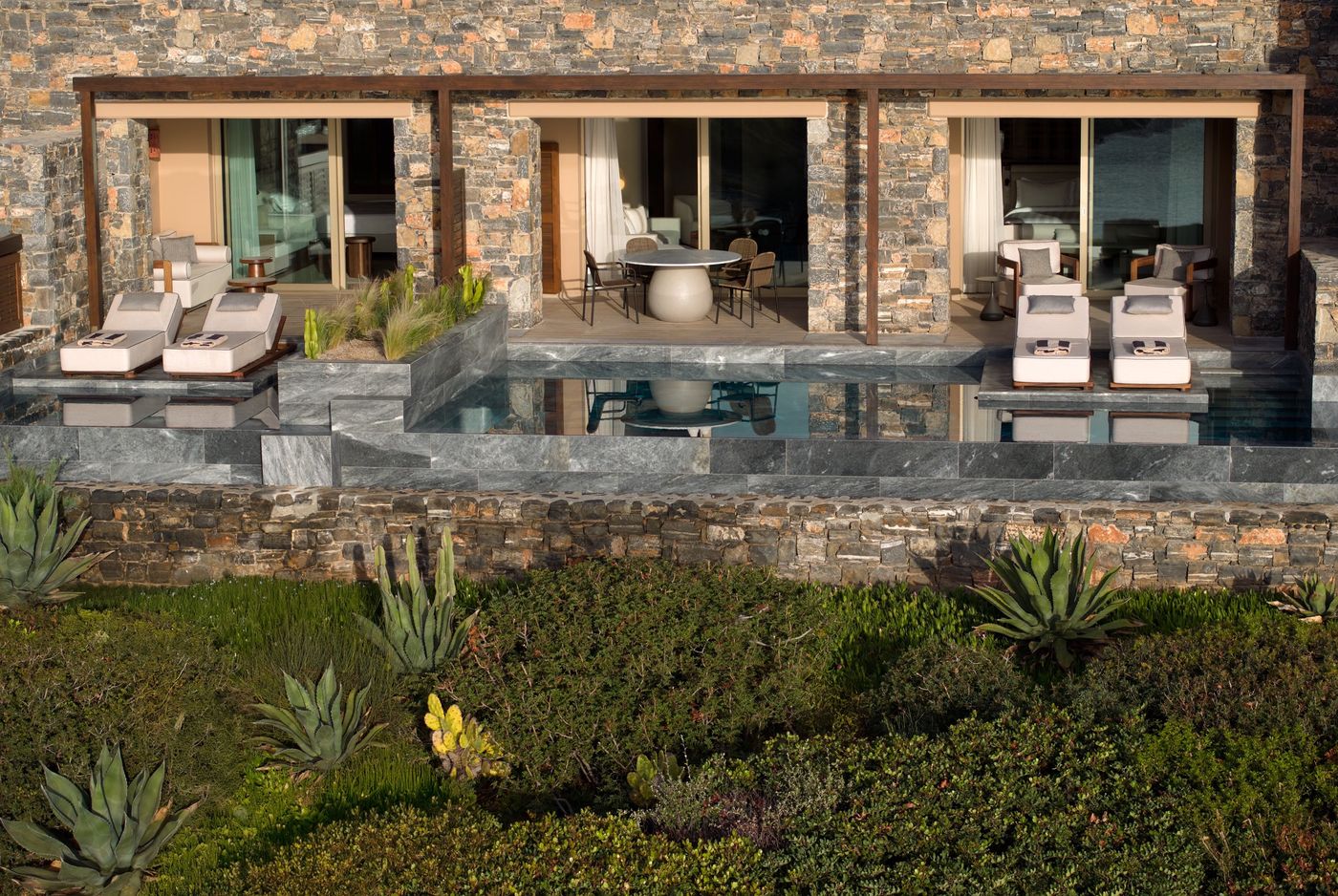 Daios-Cove-Resort---Luxury-Villas-Room-5