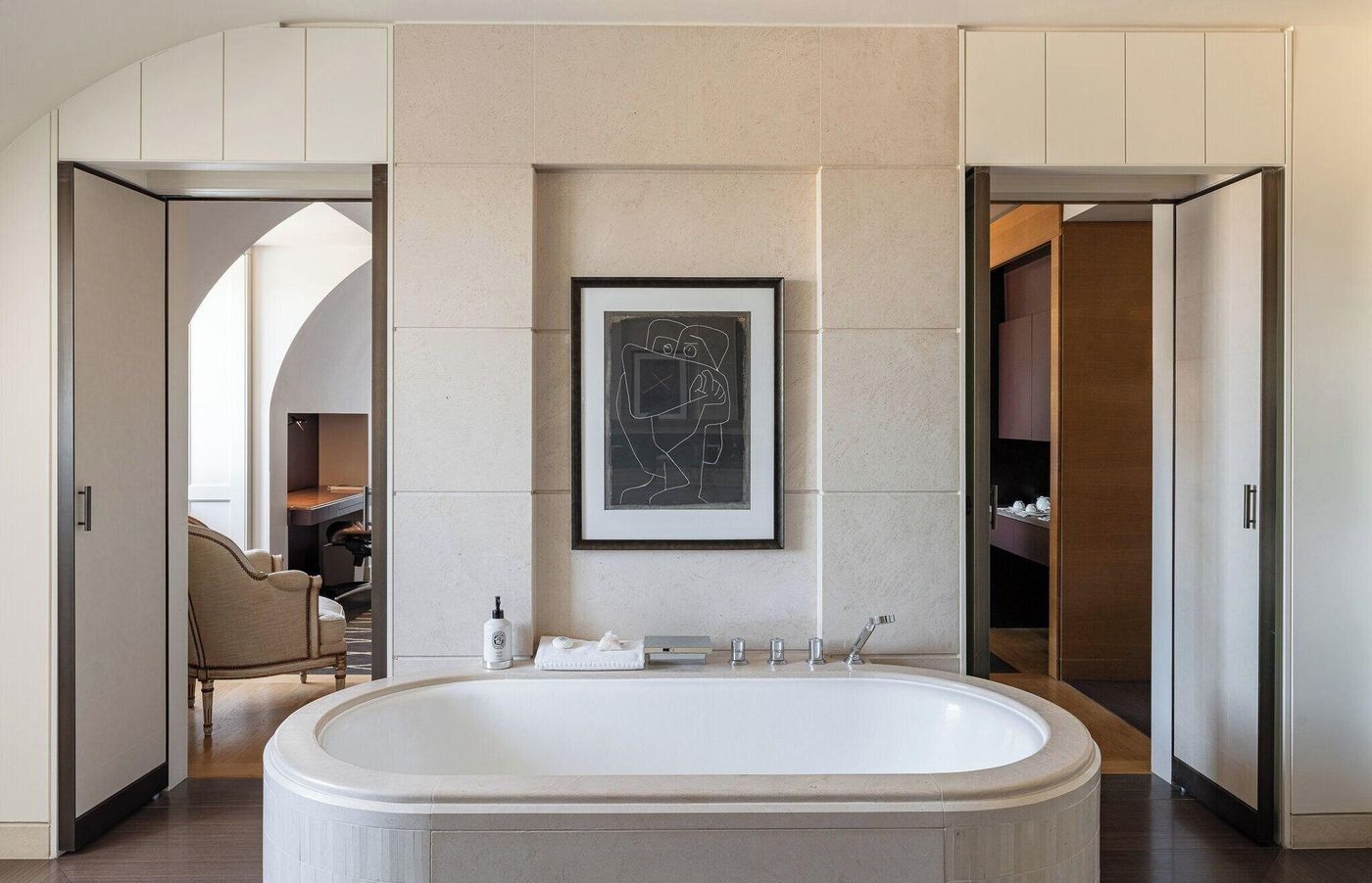 Four-Seasons-Hotel-Geneva-Room-64