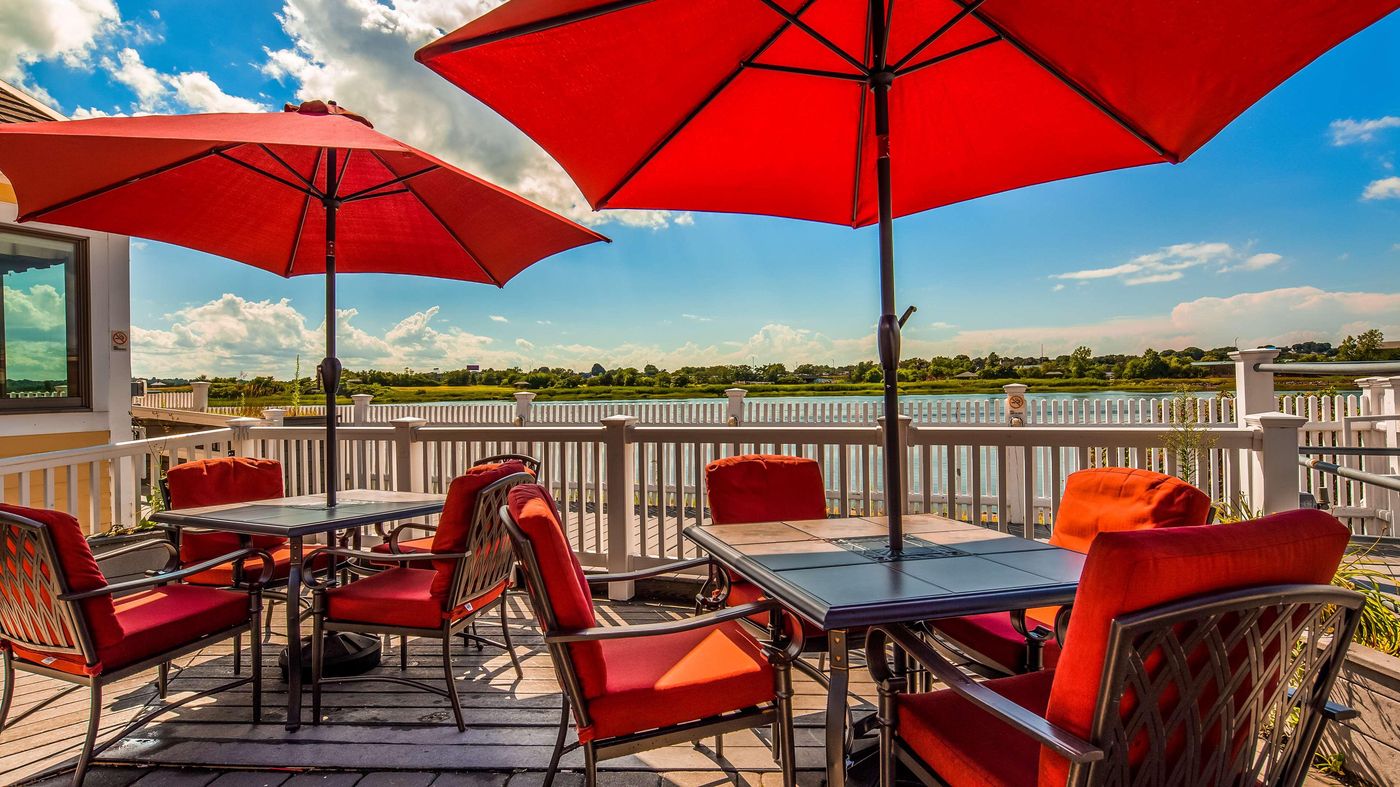 Best-Western-Adams-Inn-Quincy-Boston-General-view-42