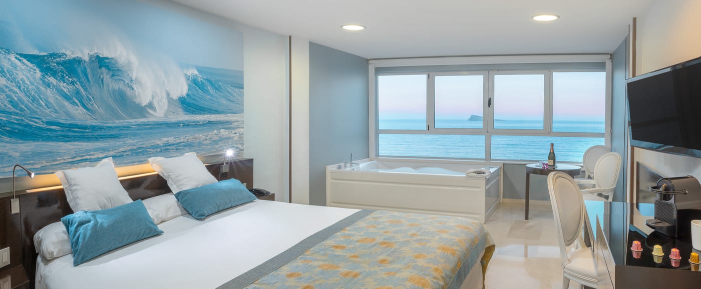 Villa-del-Mar-Hotel-Family-Gourmet-Room-12