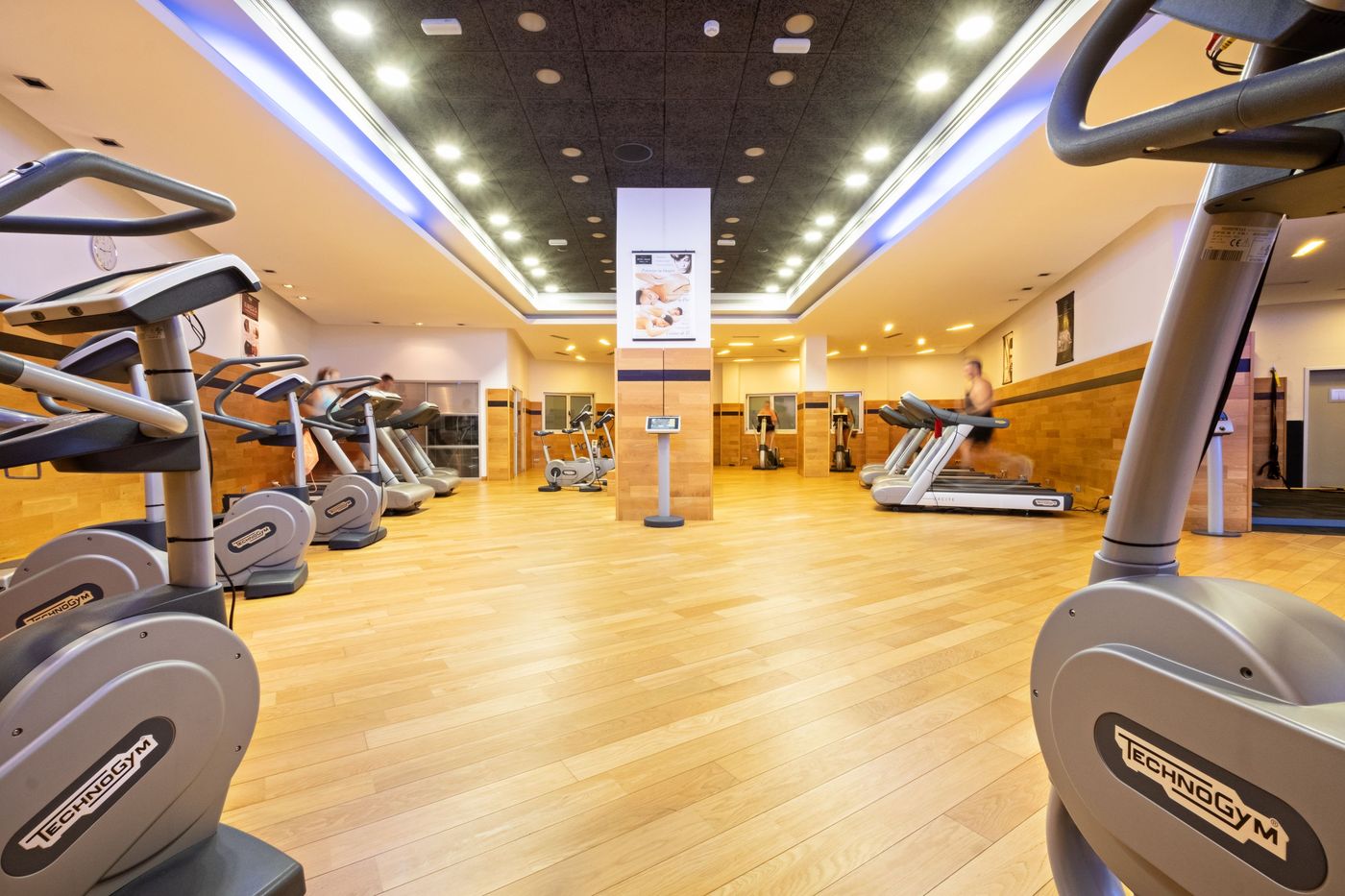 Hotel-Envia-Almeria-Spa---Golf-Sports-and-Entertainment-48