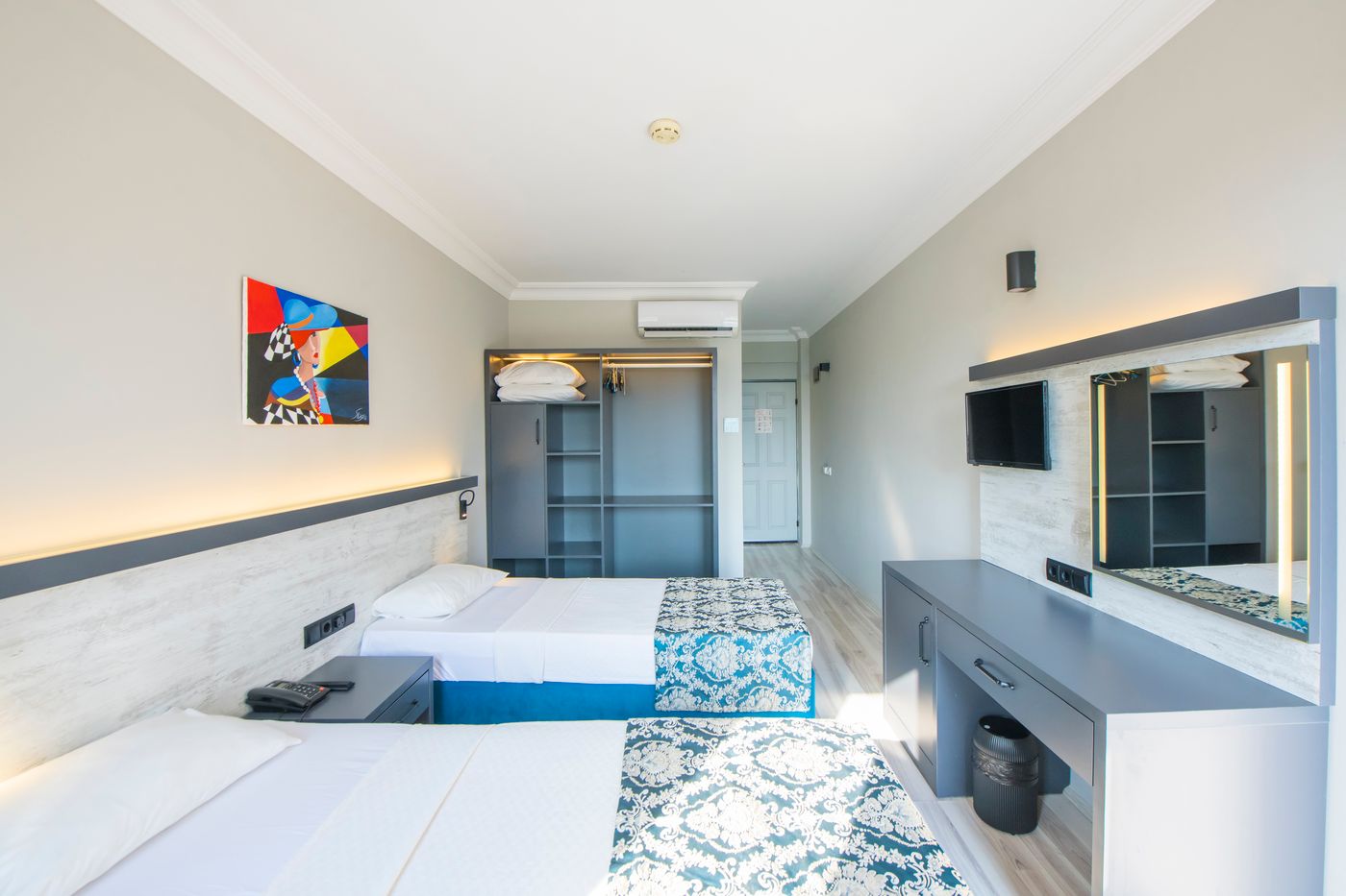 Golden-Moon-Hotel-Room-20