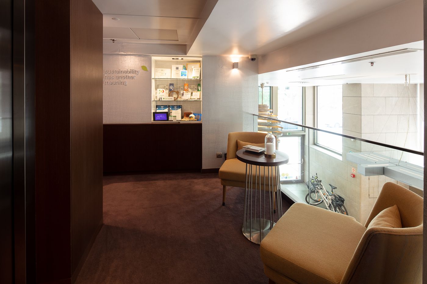 Neya-Lisboa-Hotel-Lobby-12