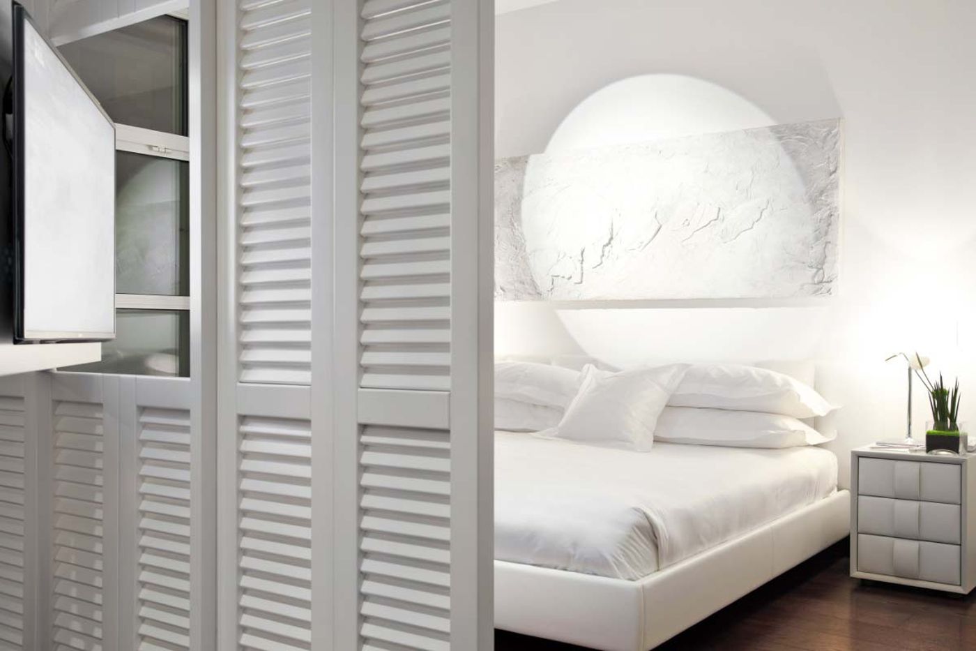 Magna-Pars---LHotel-a-Parfum-Room-23