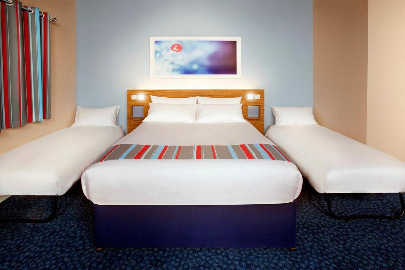 Travelodge Bromborough-United Kingdom-Wirral Cheshire-Room-8
