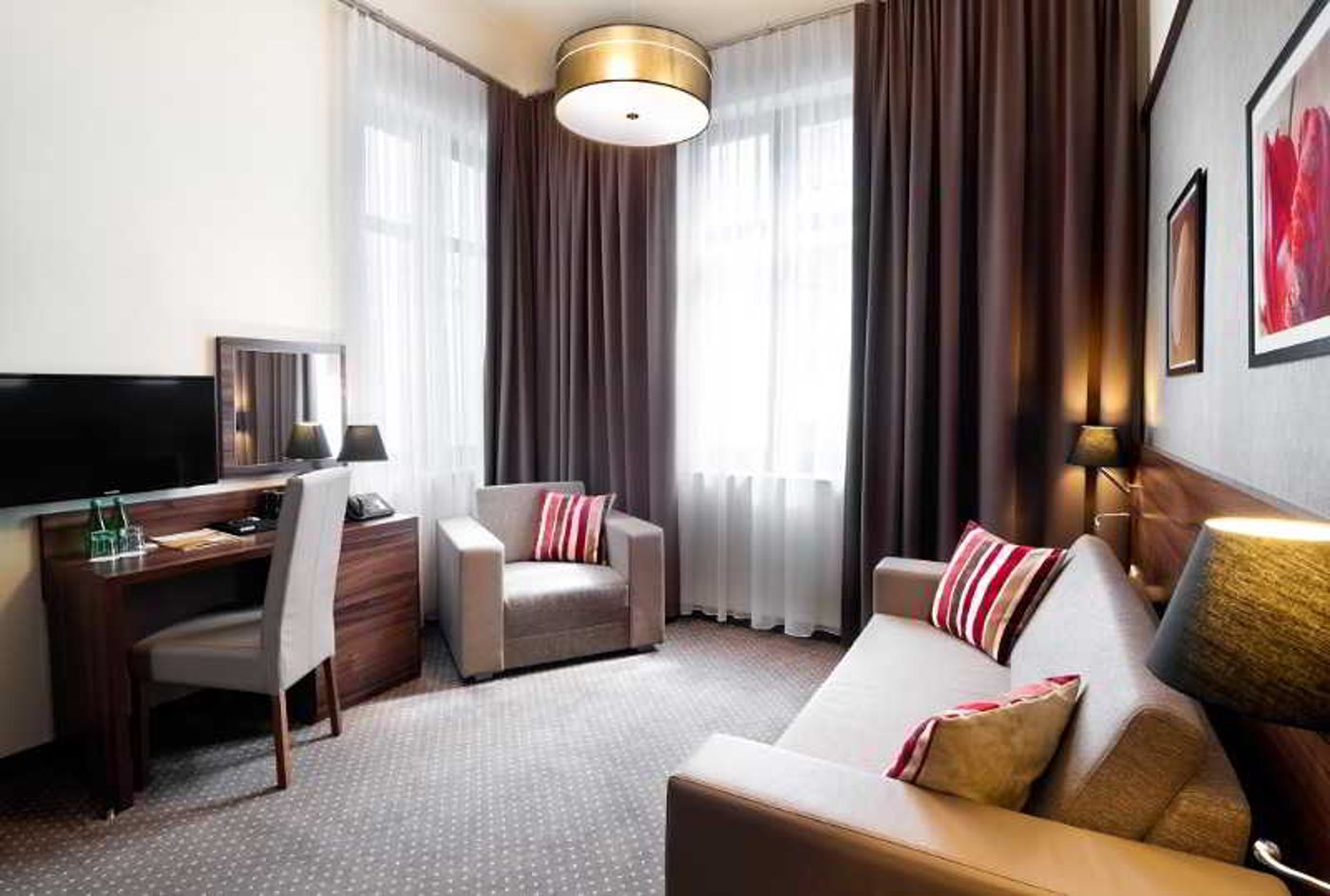 Golden-Tulip-Krakow-City-Center-Room-22