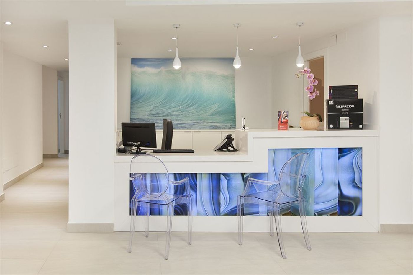 Marina Playa Apartments