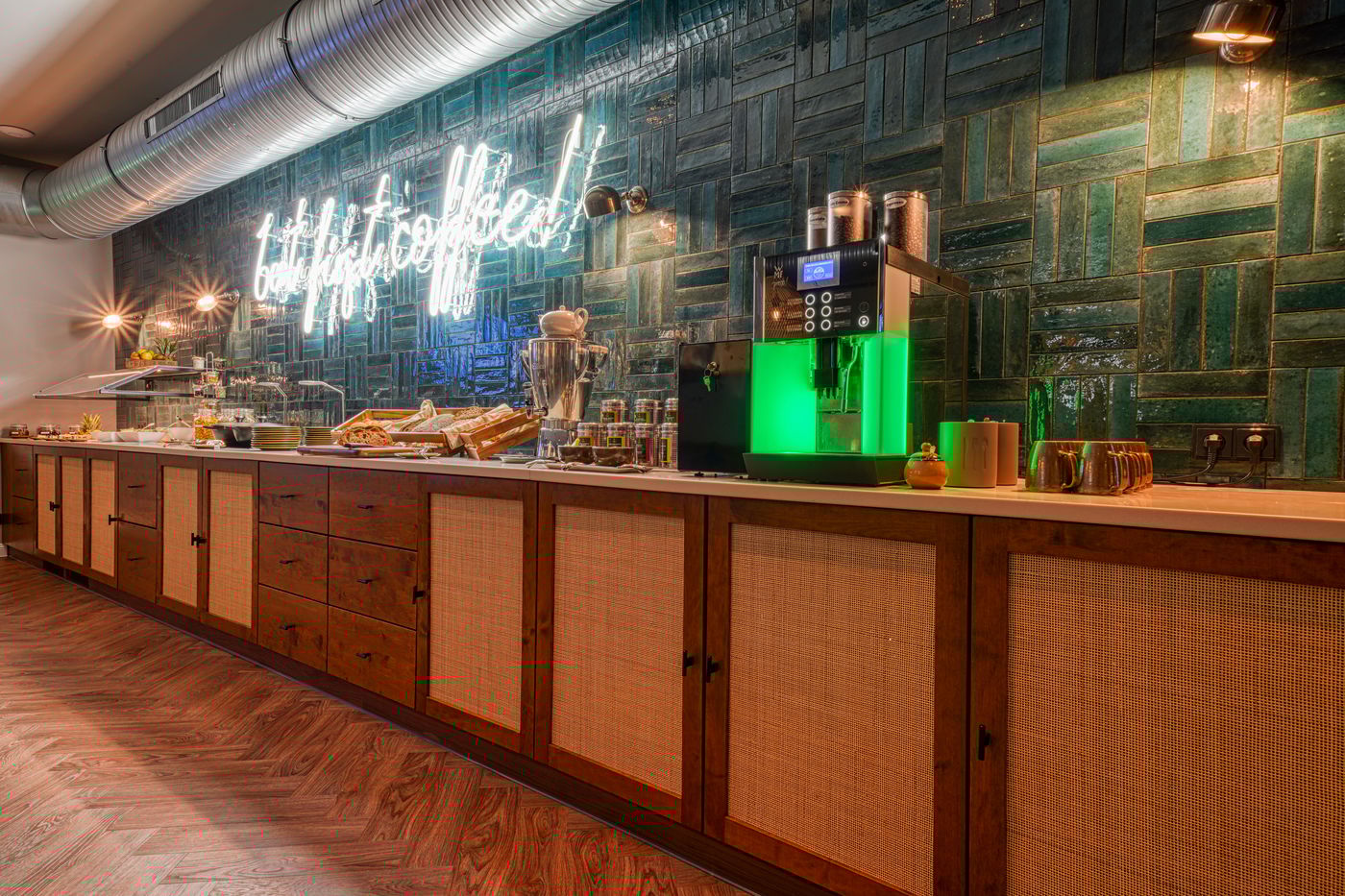 NYCE-Hotel-Bonn-Trademark-Collection-by-Wyndham-Restaurant-23