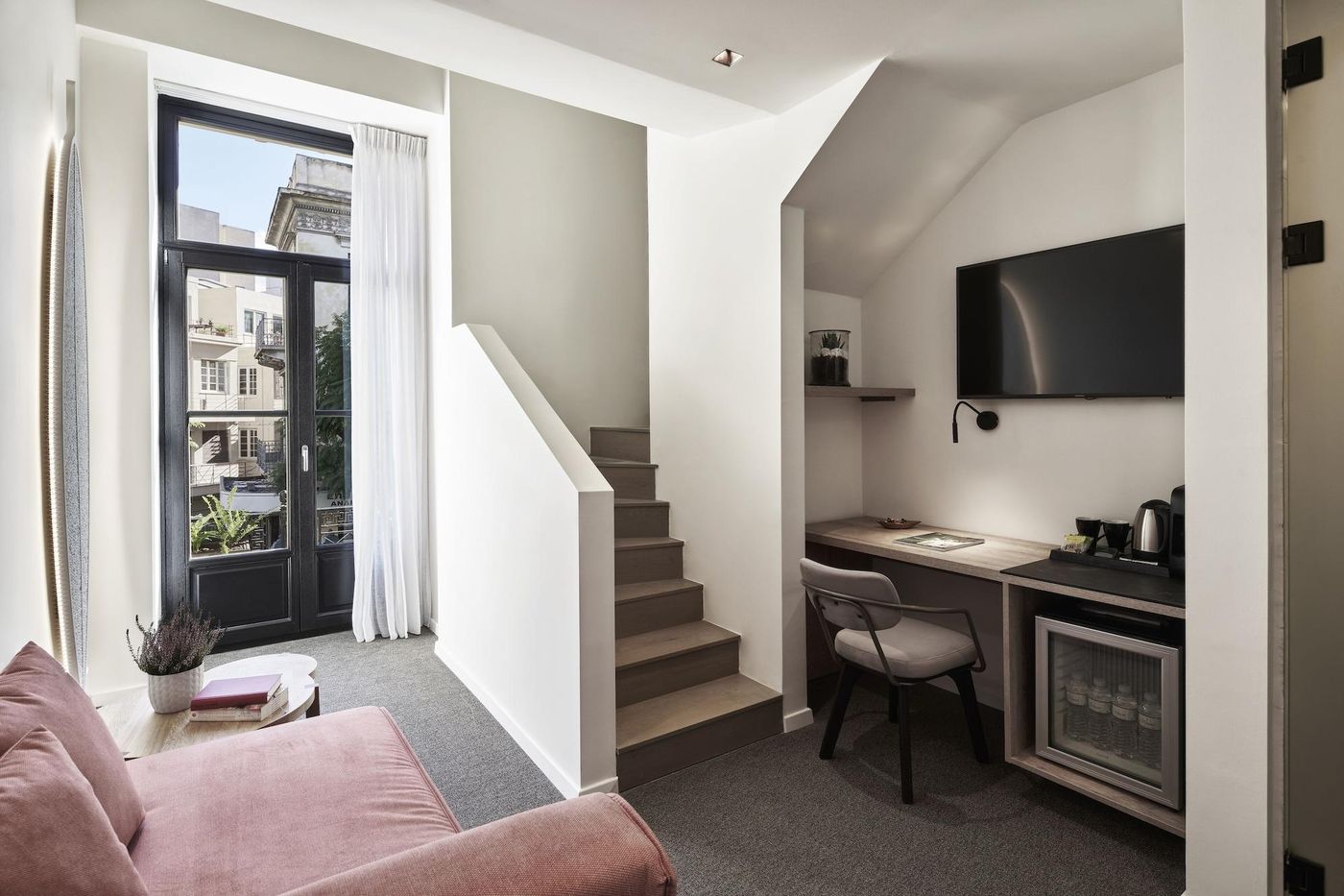 NLH-Monastiraki-Room-5