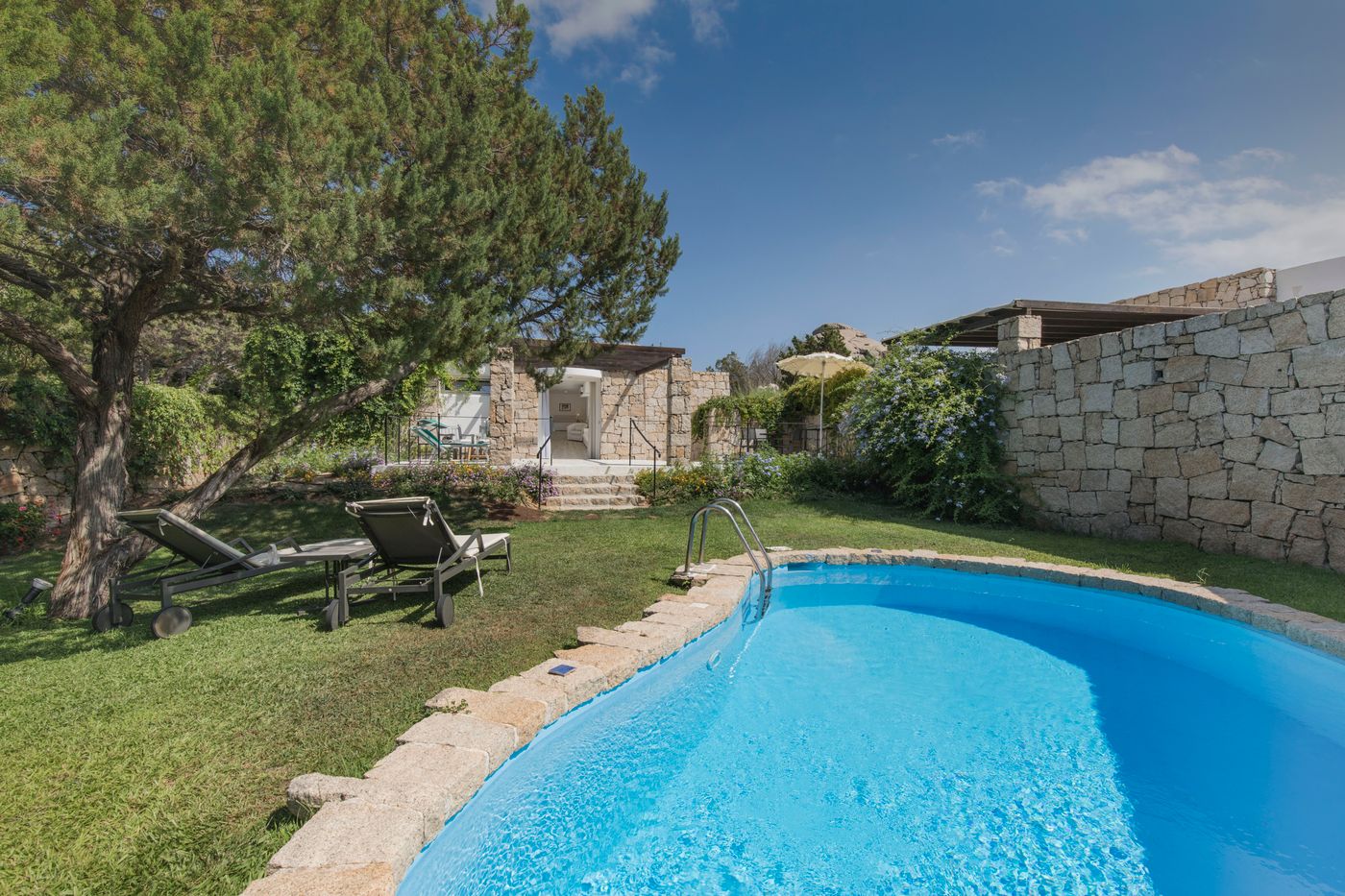 Grand-Relais-dei-Nuraghi-Room-10