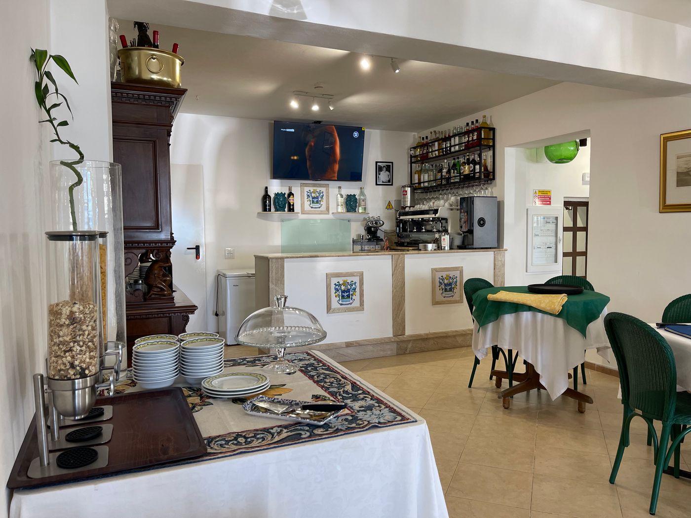 Hotel-Miramare-Garzia-Bar-28