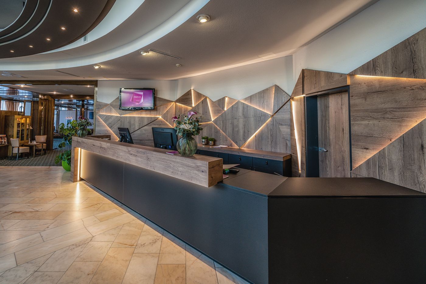 Fourside Hotel Salzburg, Trademark Collection By W-Austria-Salzburg-Lobby-5