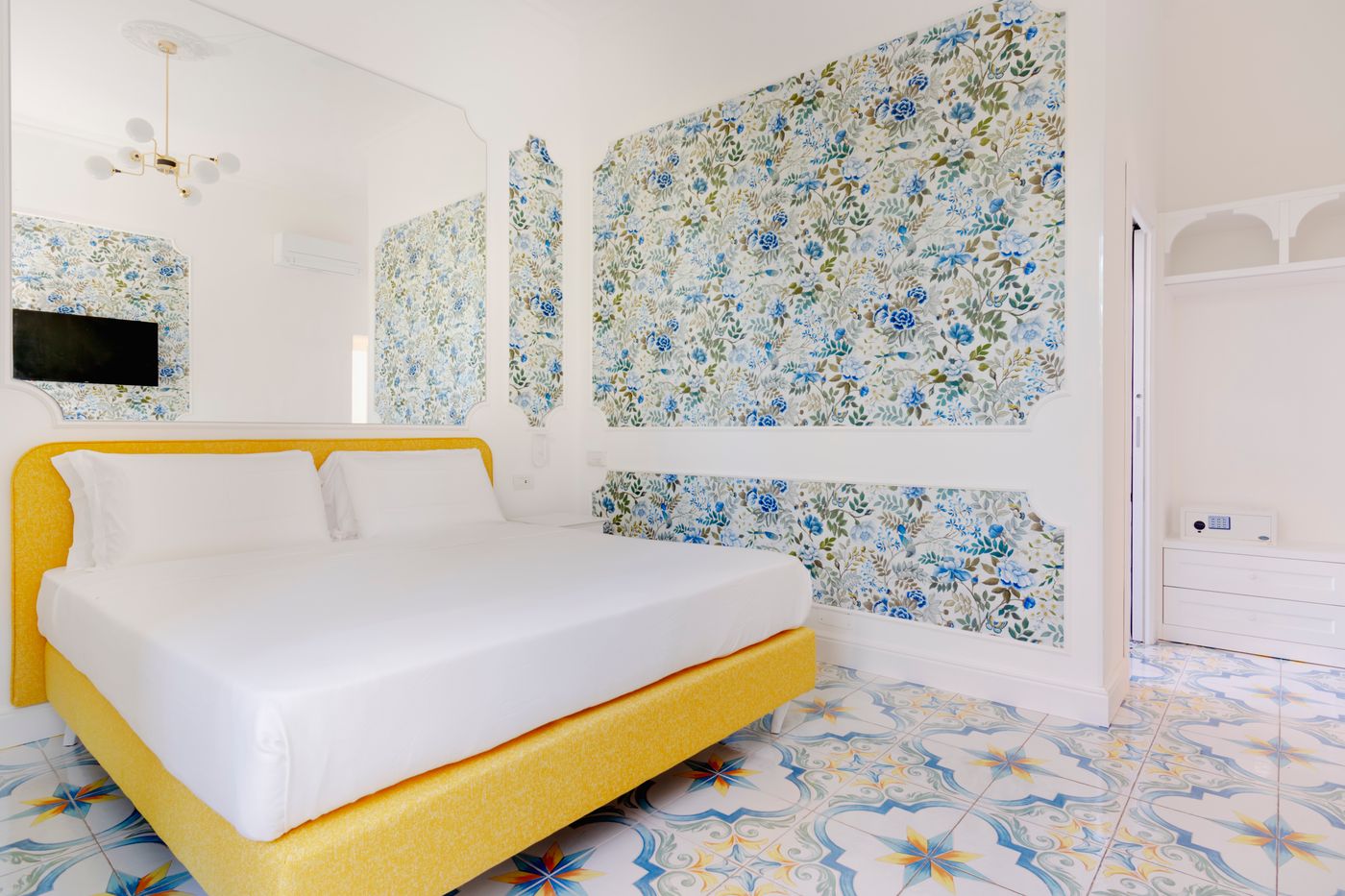 Relais-Correale-Rooms-Garden-Room-12