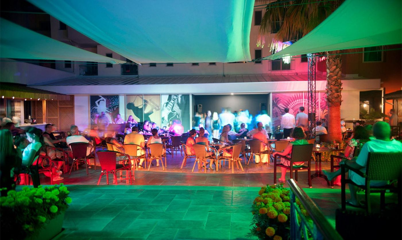 Belconti-Resort-Hotel-Sports-and-Entertainment-50