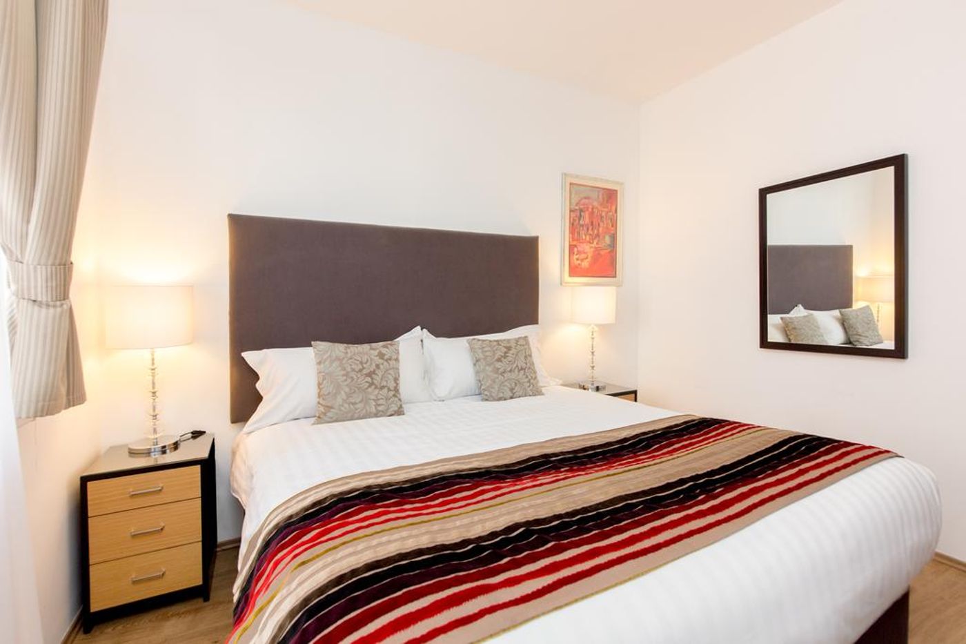 Escala-Hotel---Suites-Room-36