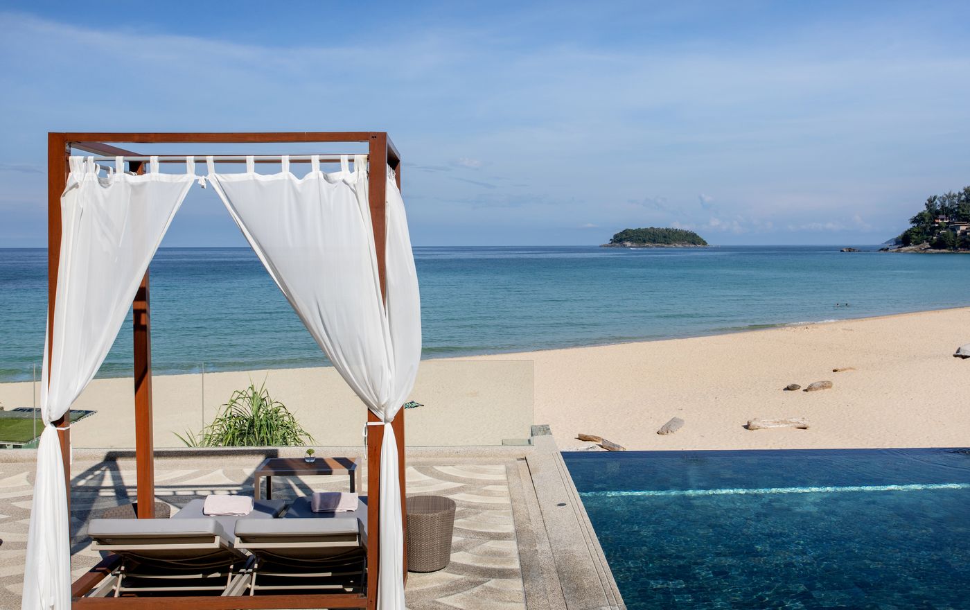 The-Shore-at-Katathani-Pool-2