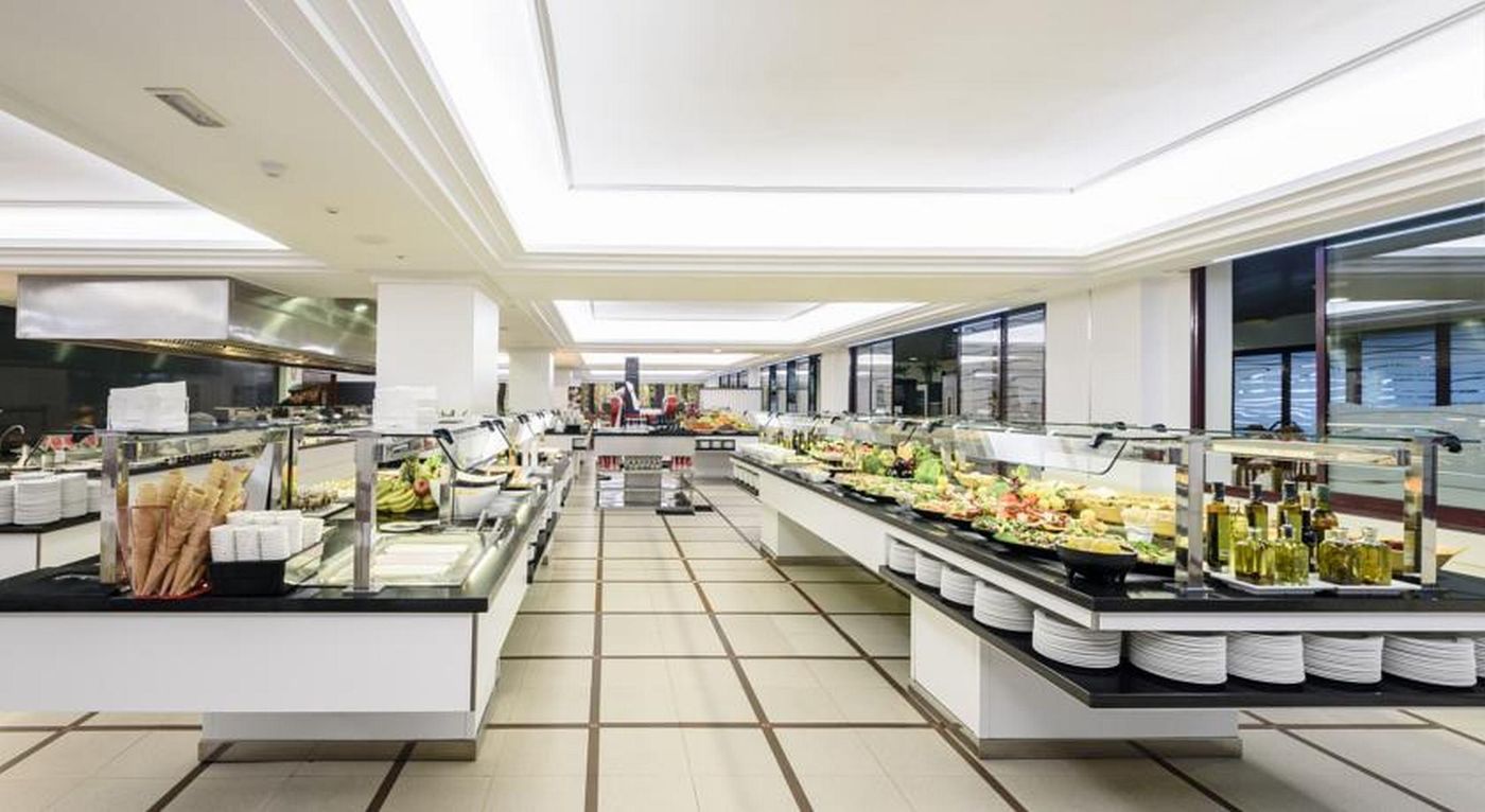 Hotel-Resort---Spa-Estival-Park-Restaurant-34