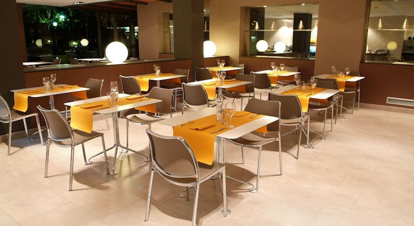 Magnolia Hotel - Adults Only