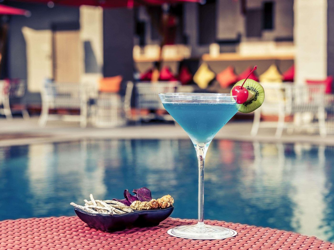 Mercure-Bangkok-Sukhumvit-11-Bar-63