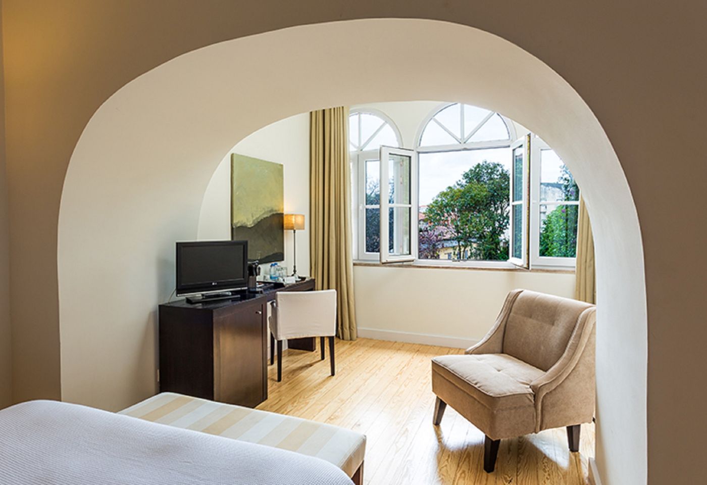 York-House-Hotel-Room-5