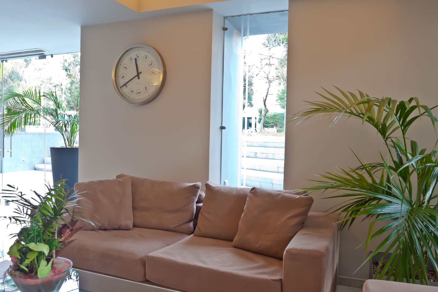 Bomo-Club-Palace-Hotel-Lobby-14