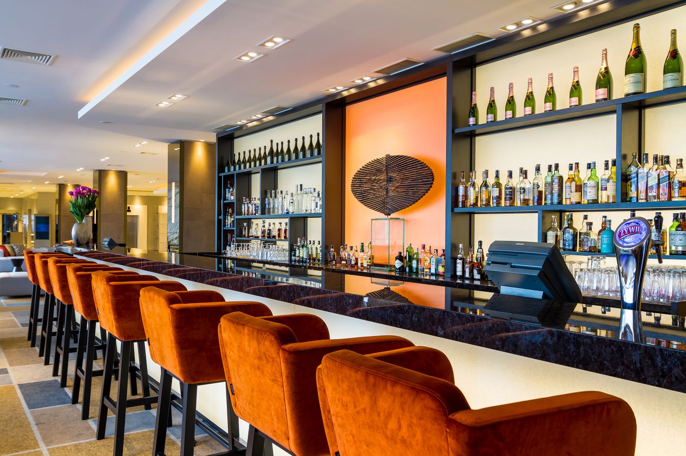 Sofitel-Warsaw-Victoria-Bar-14