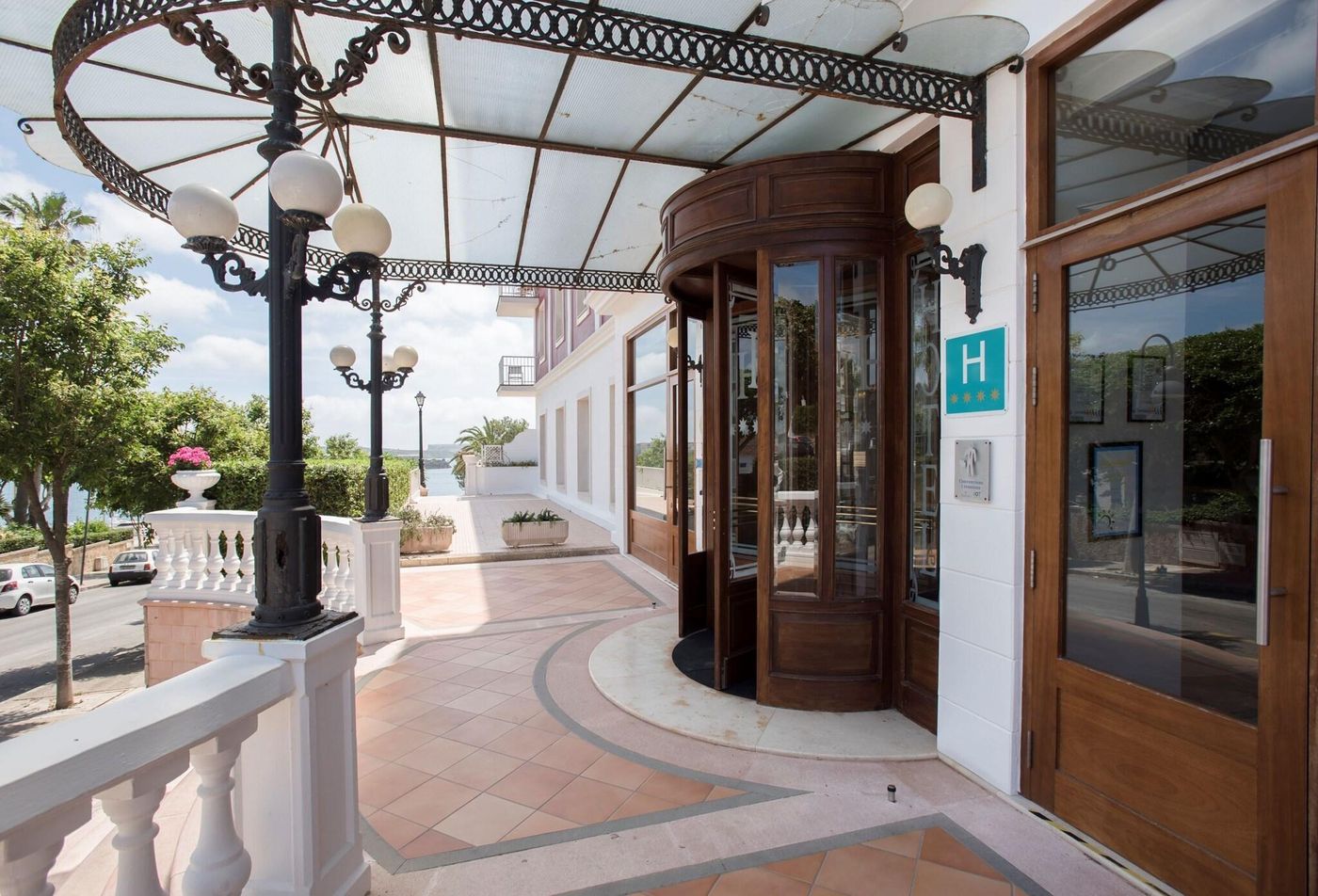 Seth-Port-Mahon-General-view-11