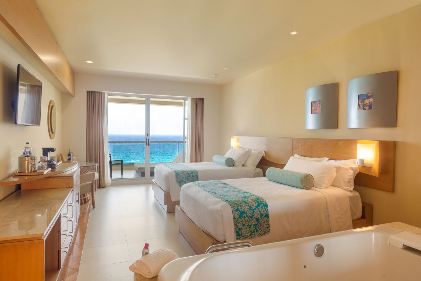 Beach-Palace-Room-14