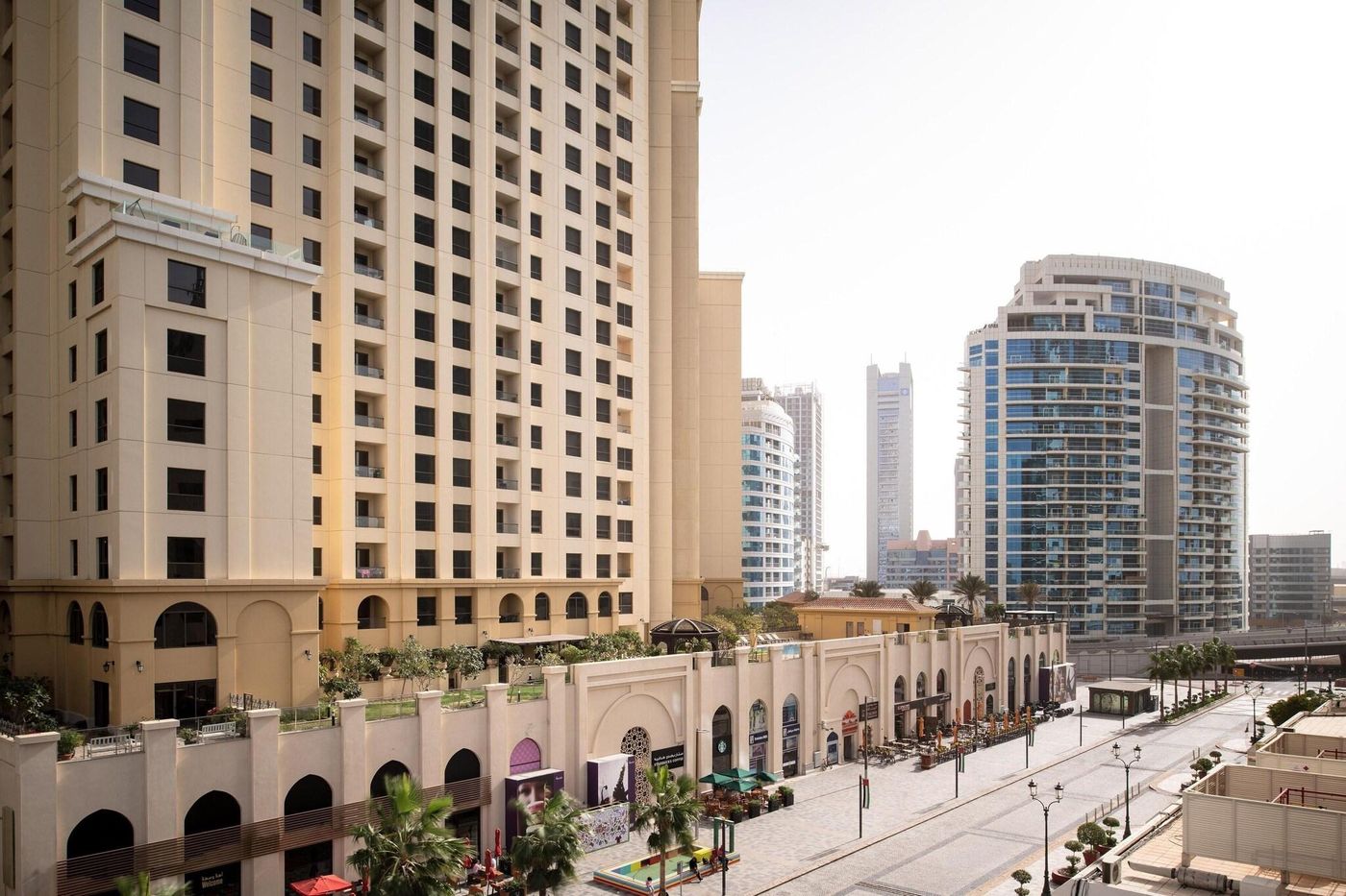 Sheraton-Jumeirah-Beach-Resort-Room-10