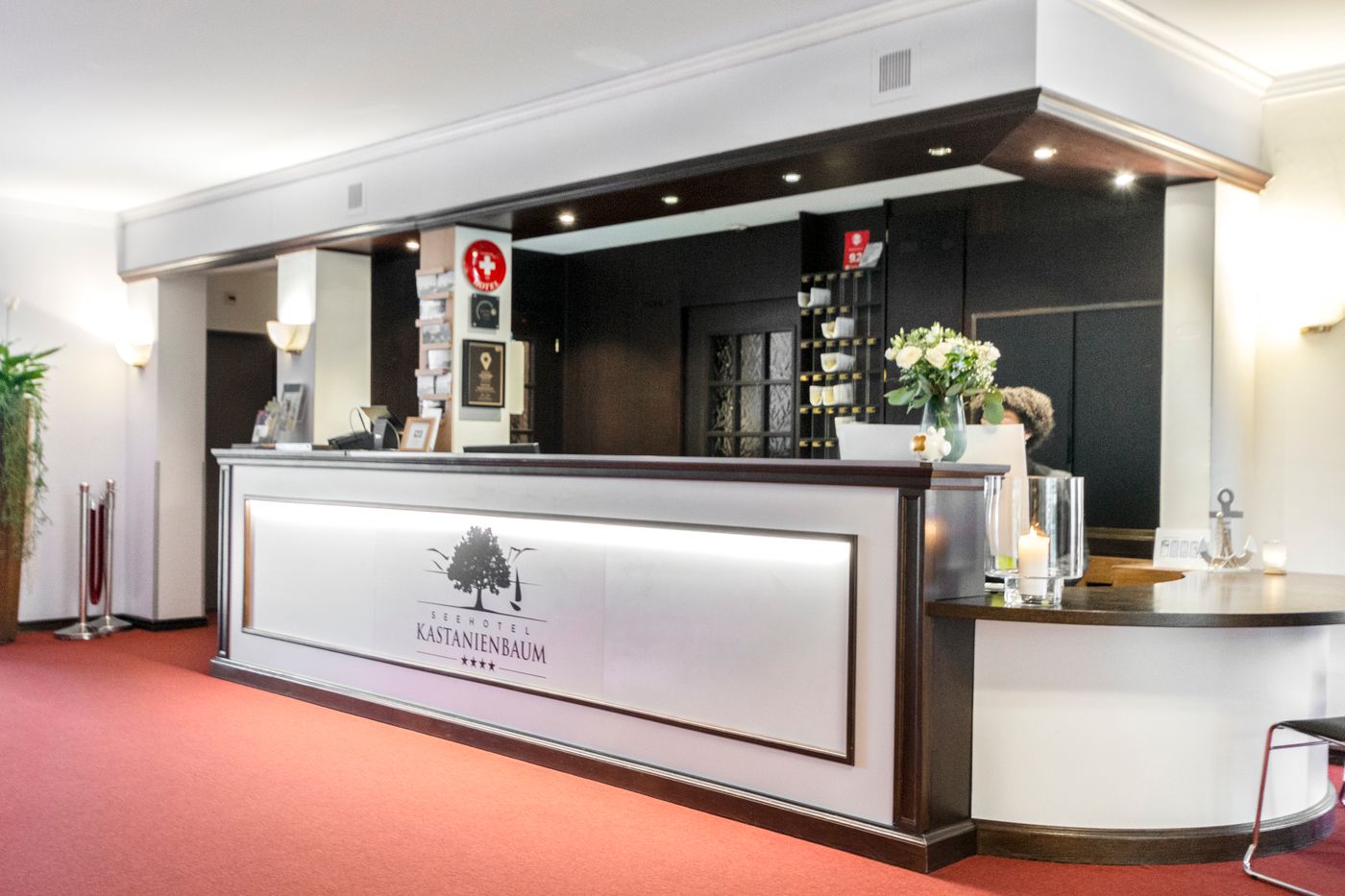 Seehotel Kastanienbaum-Switzerland-Kastanienbaum-Lucerne-Lobby-3