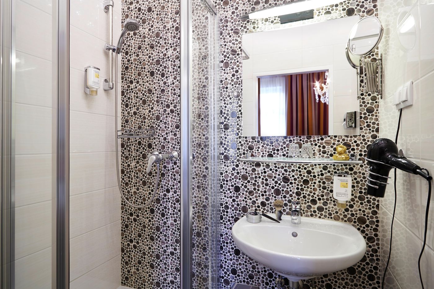 Donauwalzer - Austria - VIENNA - Room - 12